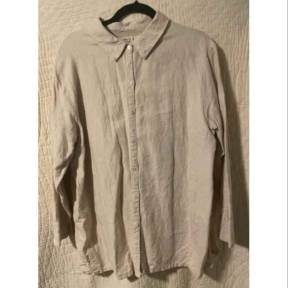 Linen Button Down - Picture 2 of 6